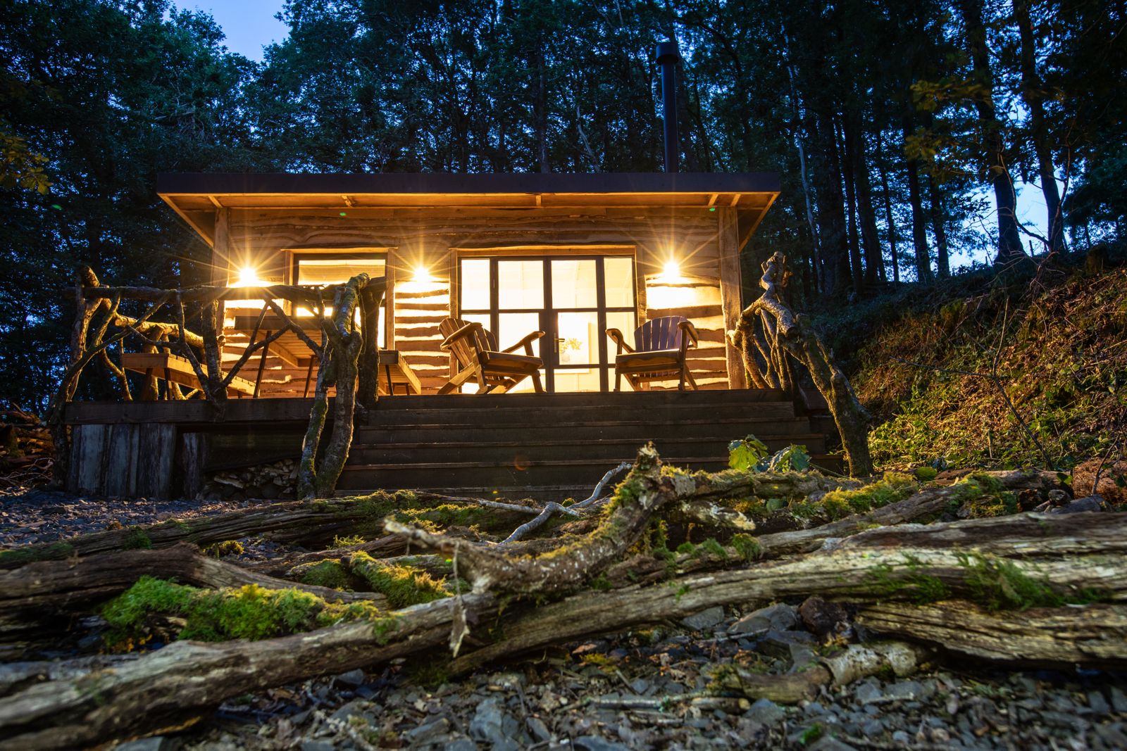 Who Said Sleeping Off Grid Has to Be Roughing It? - Brecon Oak